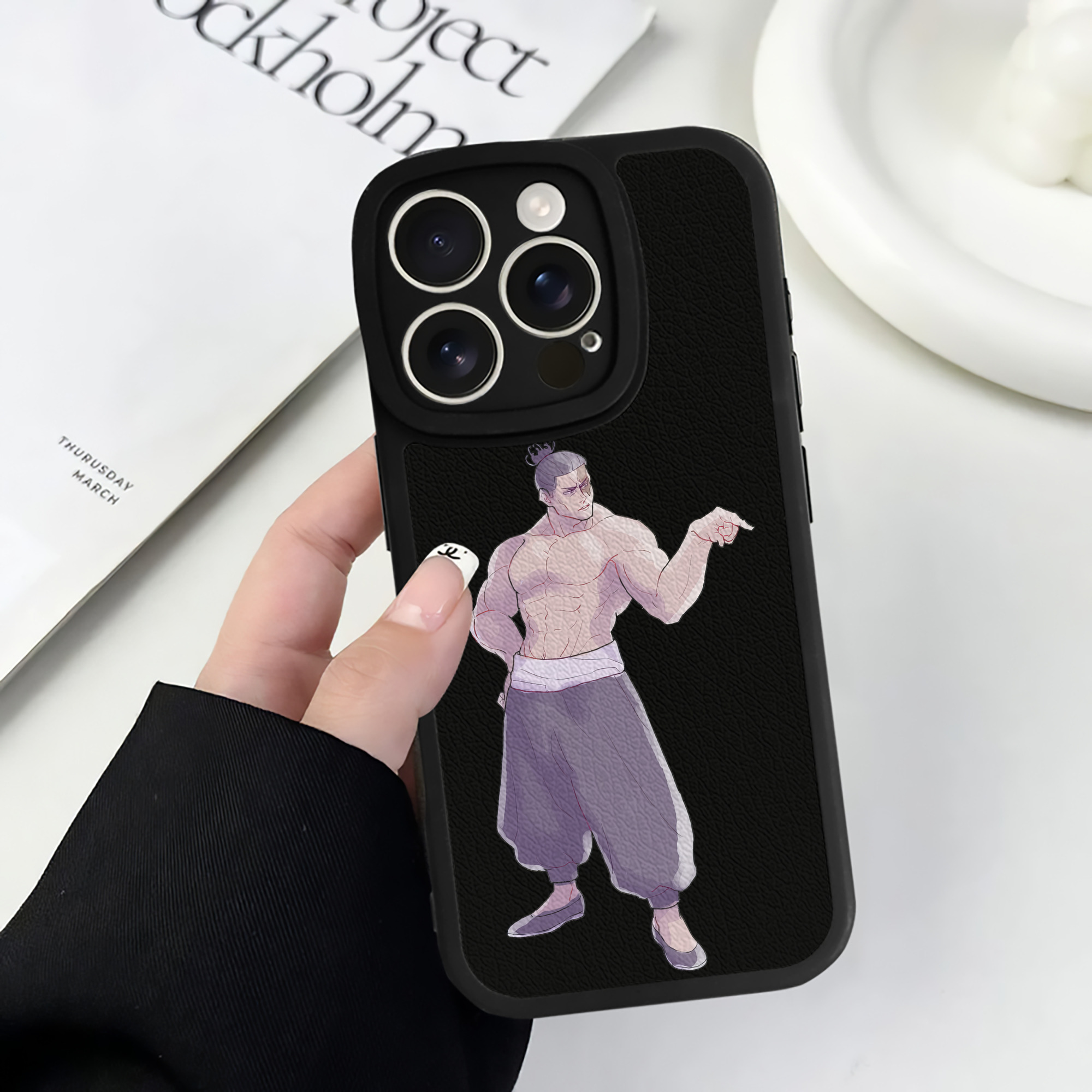 （画像用） 呪術廻戦 Jujutsu Kaisen 【iPhone 16シリーズ対応】シリコンスマホケース（レザー調） 材質：シリコン